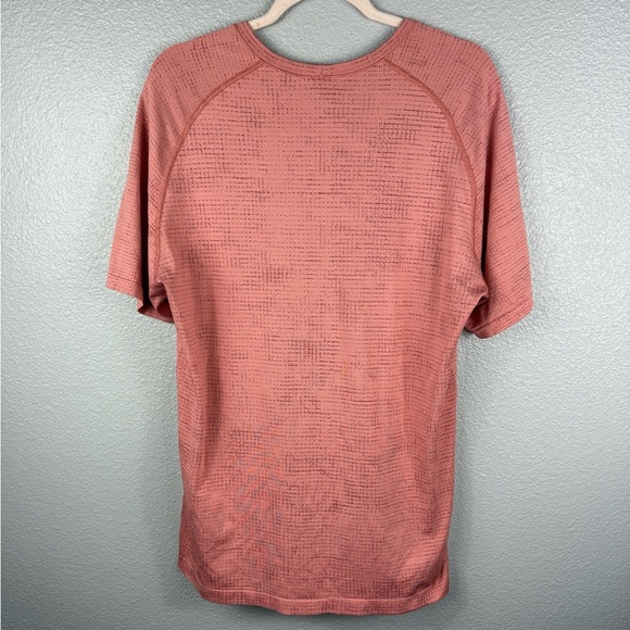 Lululemon Metal Vent Tech Short Sleeve 2.0 Men’s Grid Mulled Wine Activewear Top - Picture 7 of 8